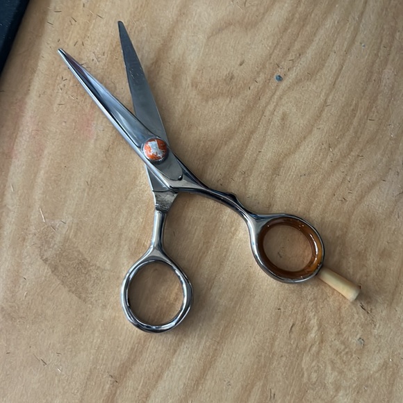 Rocket dog, professional, haircutting shears - Picture 3 of 4